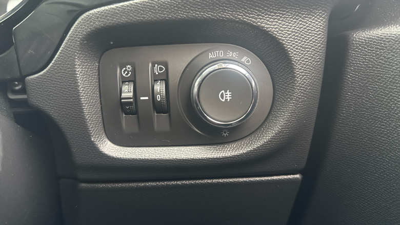 Vauxhall Corsa 1.2 SE Edition 5dr Petrol Hatchback